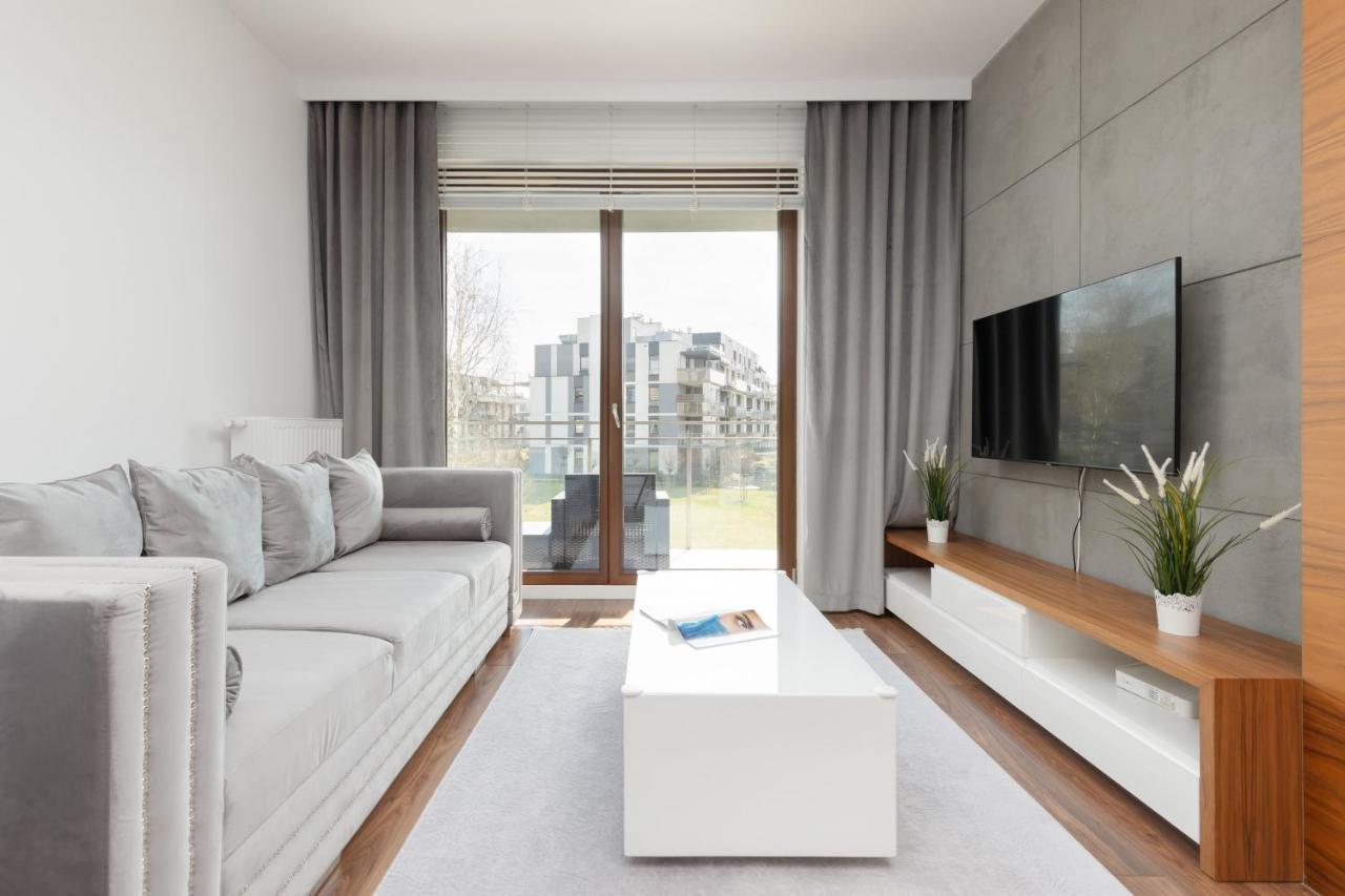 Glamorous Wilanow Apartment By Renters วอร์ซอ ภายนอก รูปภาพ